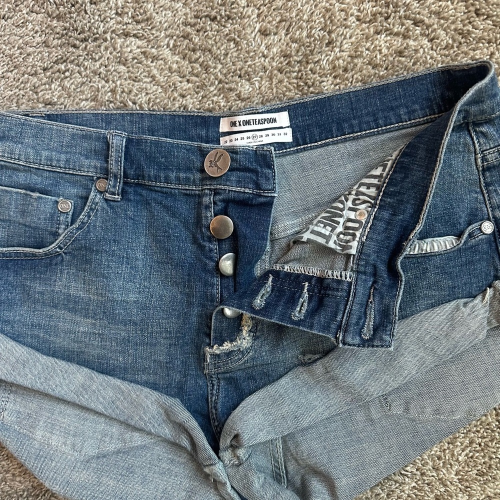 One Teaspoon Blue Boyfriend Jeans with Distressed Look